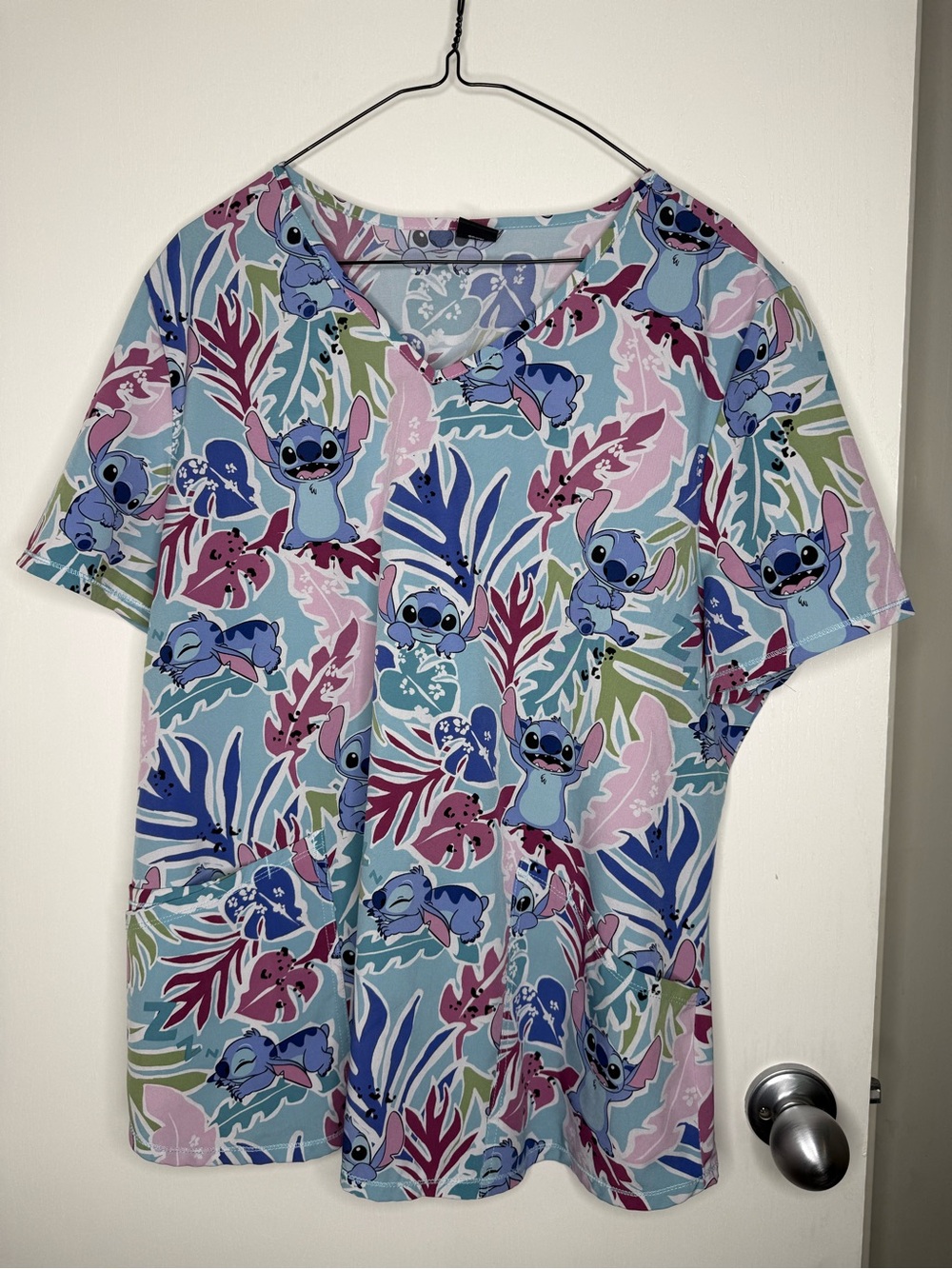 ❤️2 for $25❤️Women's Blue Stitch Print V-Neck Scrubs Top Tropical Disney
